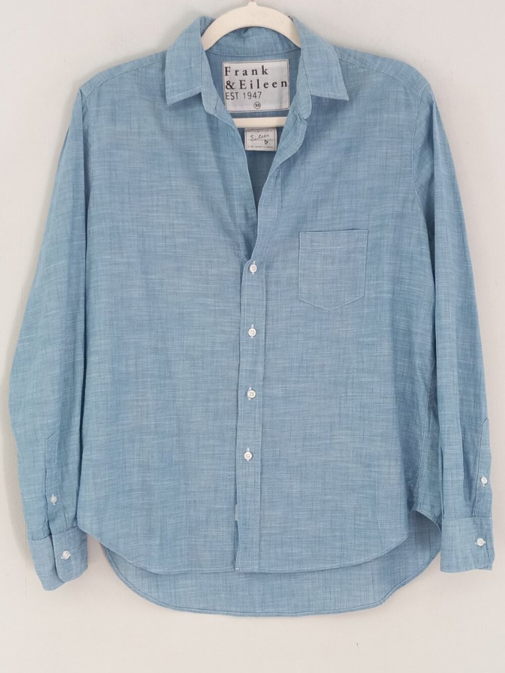 FRANK AND EILEEN cotton chambray button up shirt